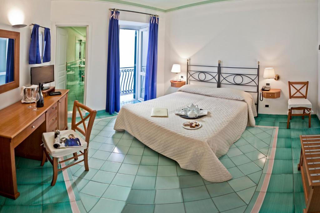 Grand Hotel Santa Domitilla Ponza Zimmer foto